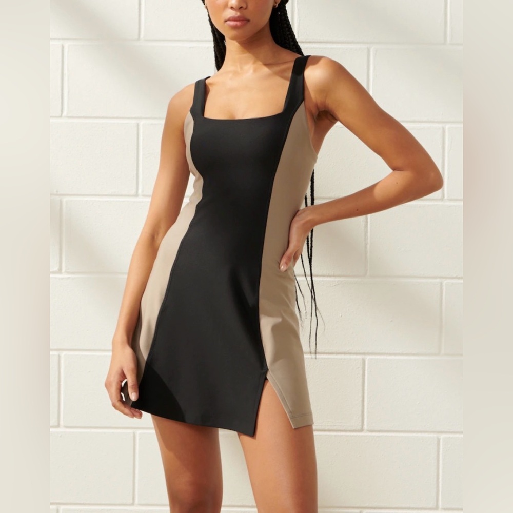 ABERCROMBIE & FITCH YPB SCULPTLUX MINI DRESS Size S